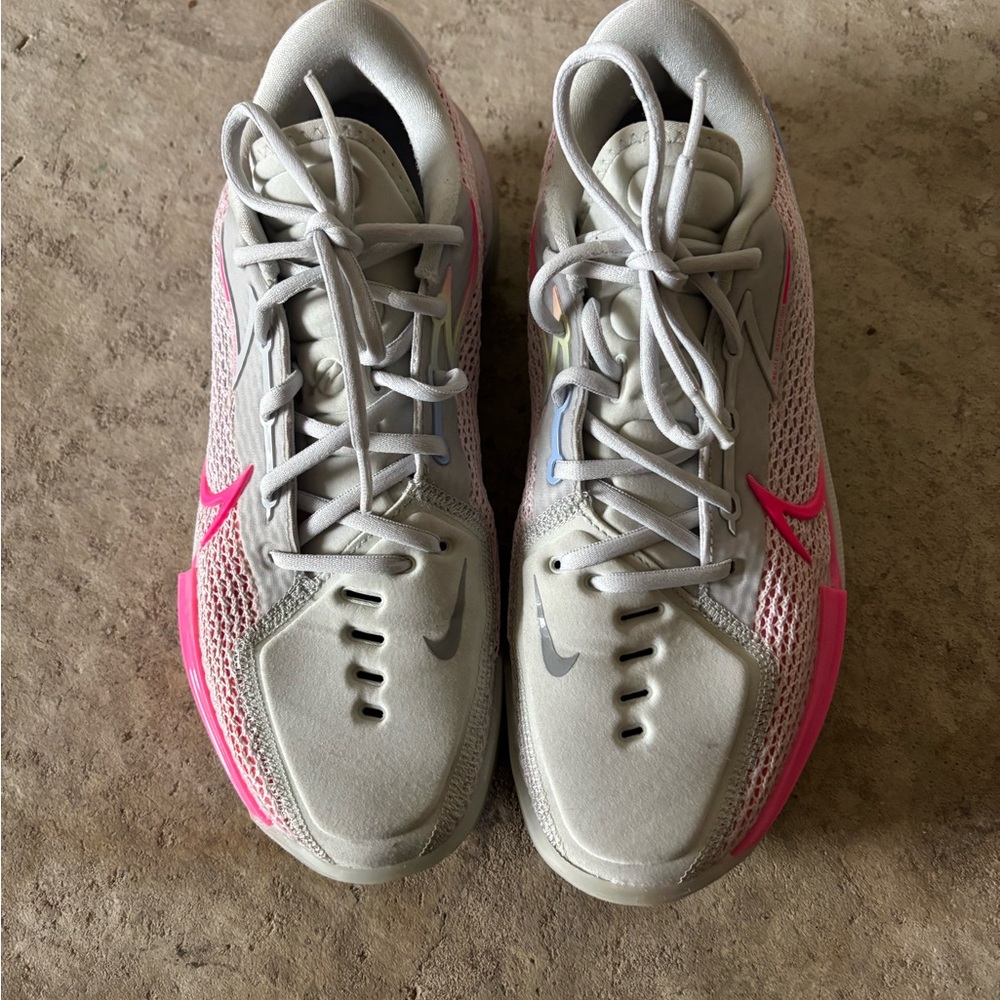 Nike AirZoom GT Cut Think Pink